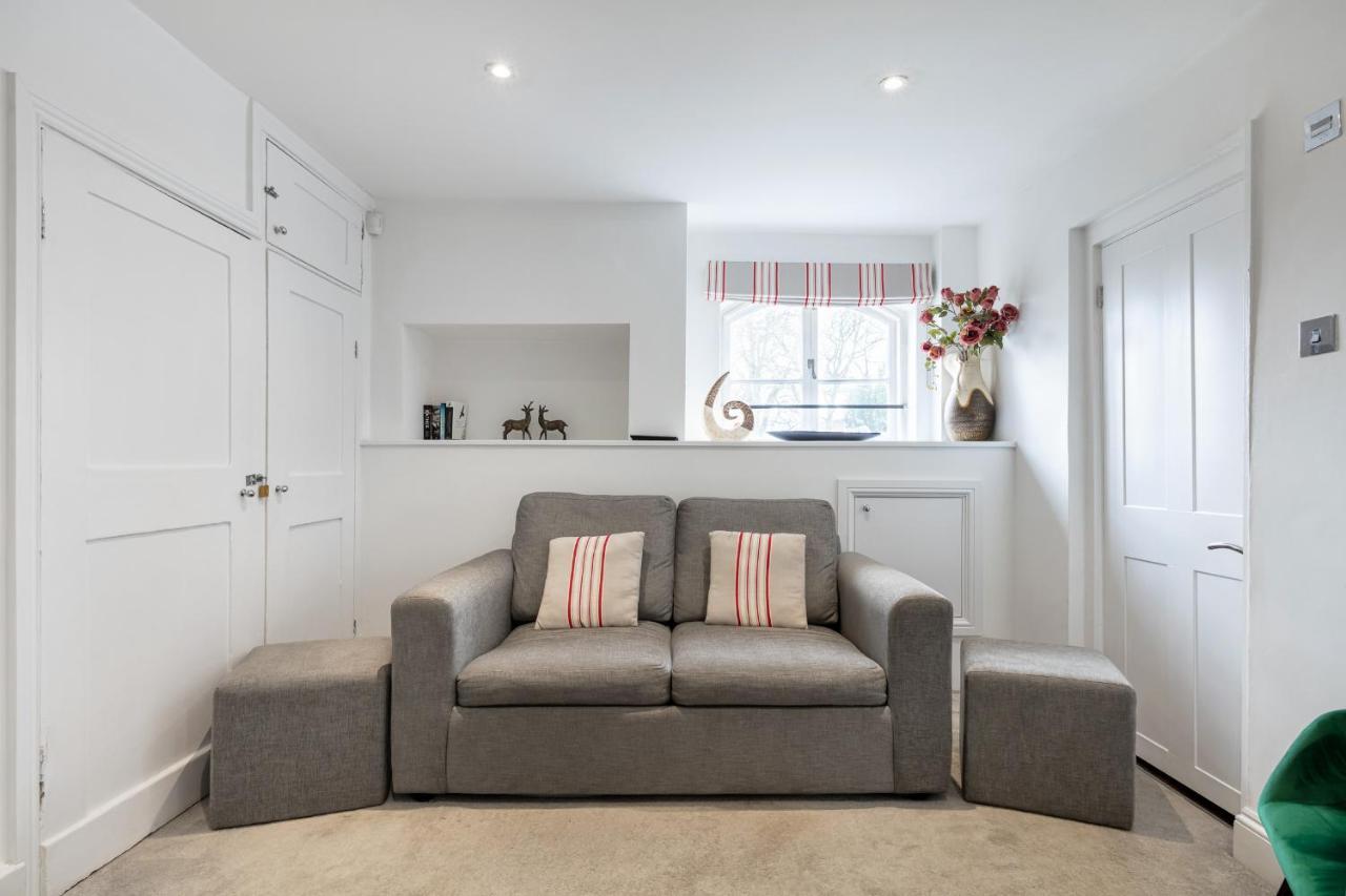 Castle Properties: The Duchess, 3 Bed Family Cottage Windsor Eksteriør bilde