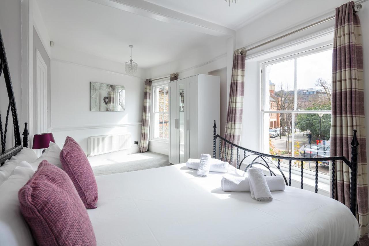 Castle Properties: The Duchess, 3 Bed Family Cottage Windsor Eksteriør bilde