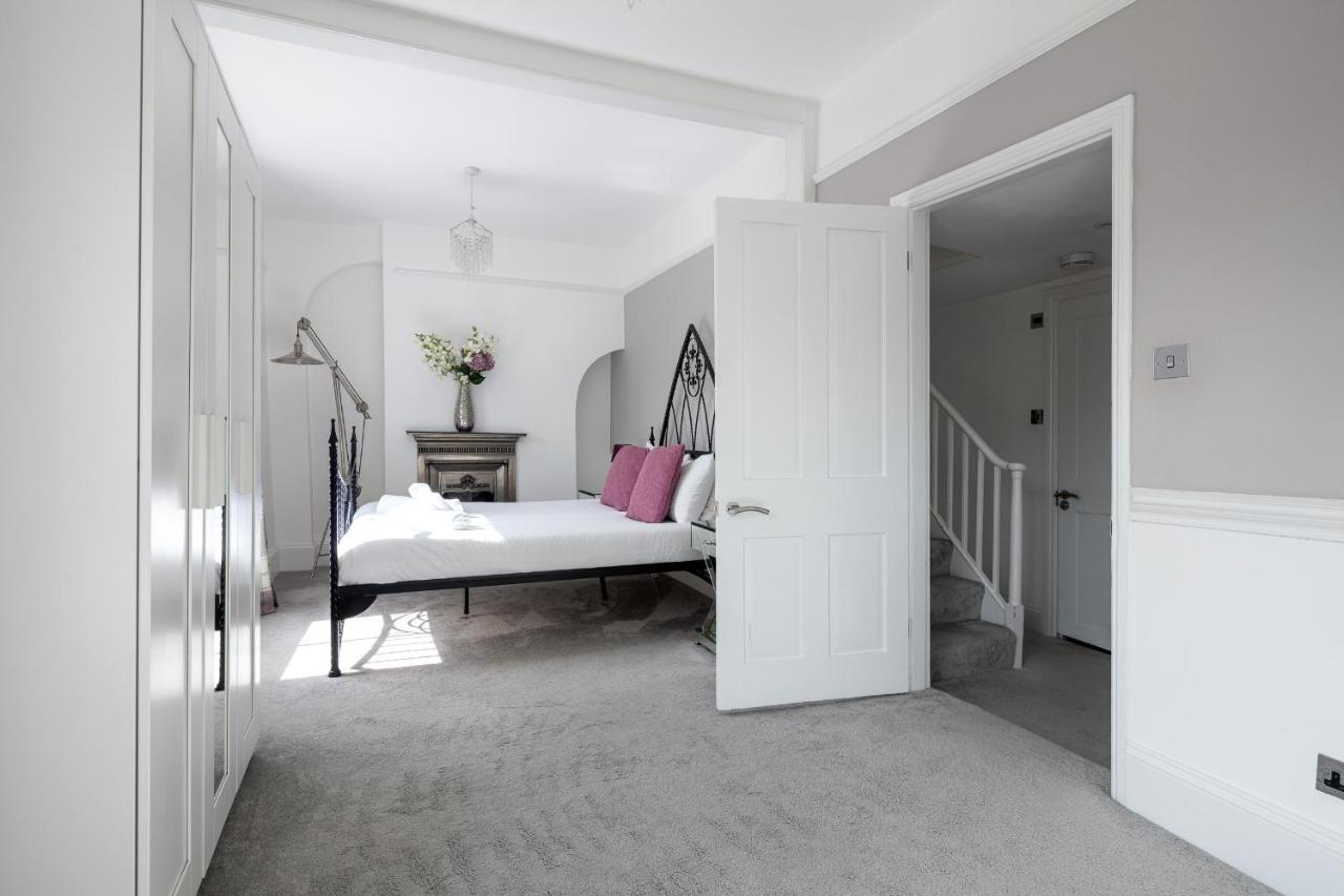 Castle Properties: The Duchess, 3 Bed Family Cottage Windsor Eksteriør bilde