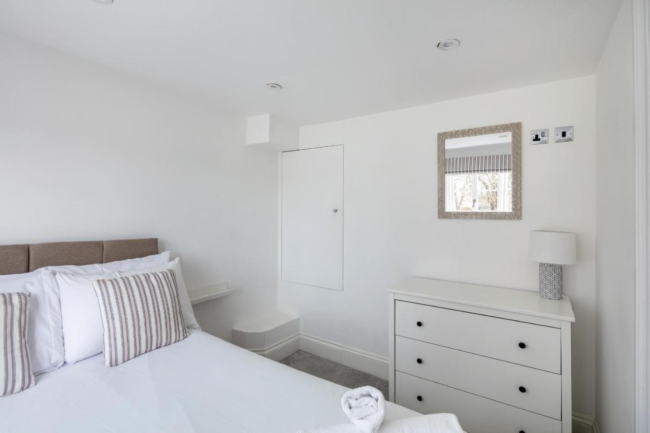 Castle Properties: The Duchess, 3 Bed Family Cottage Windsor Eksteriør bilde